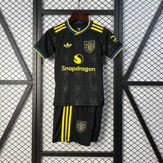 Manchester United 25/26 Kids Third Kit