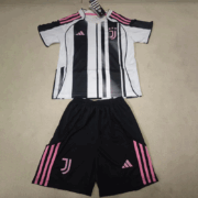 Juventus 25/26 Kids Home Kit - Image 3