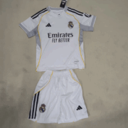 Real Madrid 25/26 Kids Home Kit - Image 2